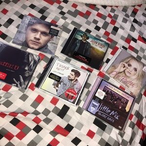 Country & Pop CDs